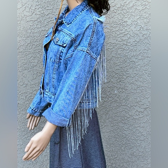 Western Style Crop Jean Jacket With Sequin Fringe sz L Yep! I said Sequin Fringe - Picture 4 of 6